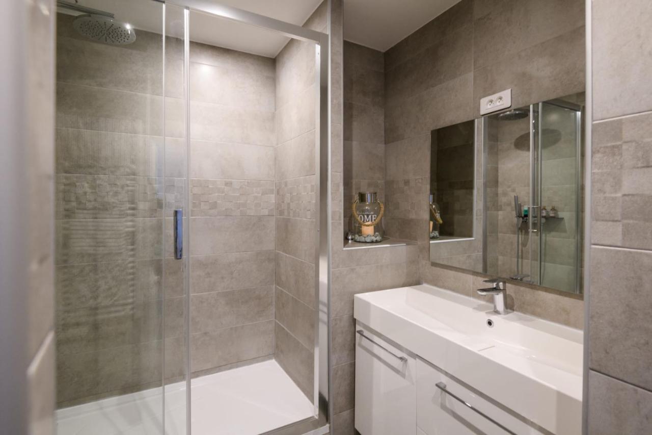 Le Notre Dame 3br With Ac And Balcony In The Heart Of Welkeys Appartement
