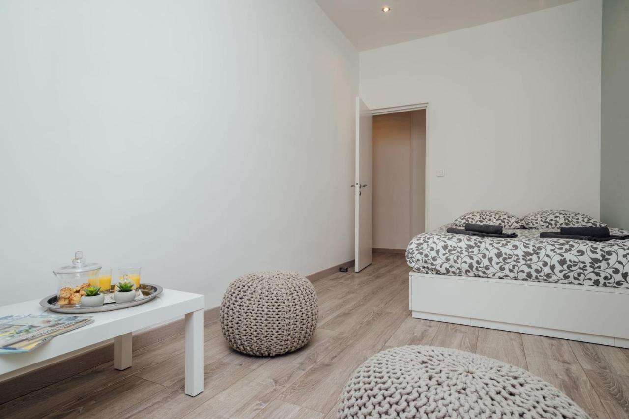 Le Notre Dame 3br With Ac And Balcony In The Heart Of Welkeys *