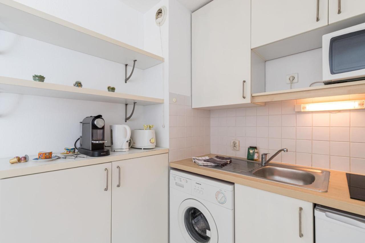 Comfortable 1 Bdr Downtown - Ac & Parking *