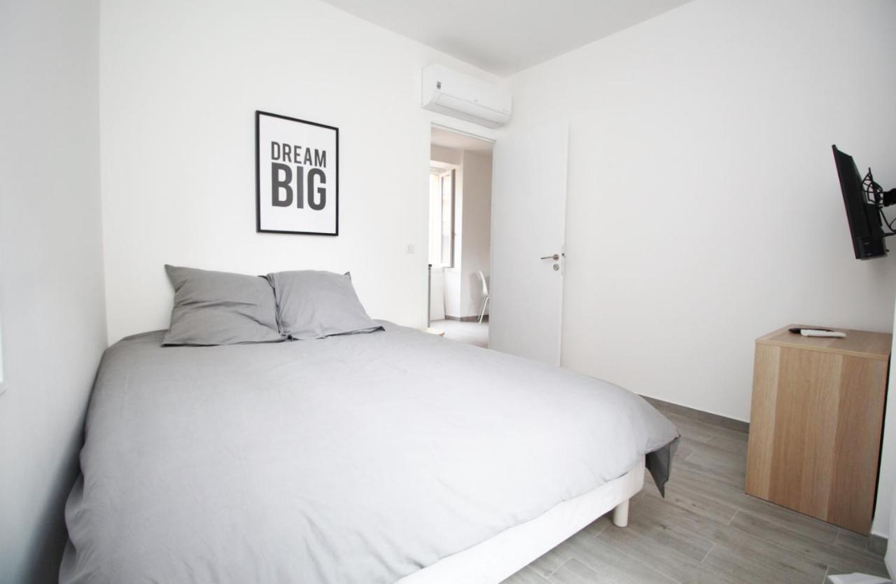 Republique Garibaldi Apartment