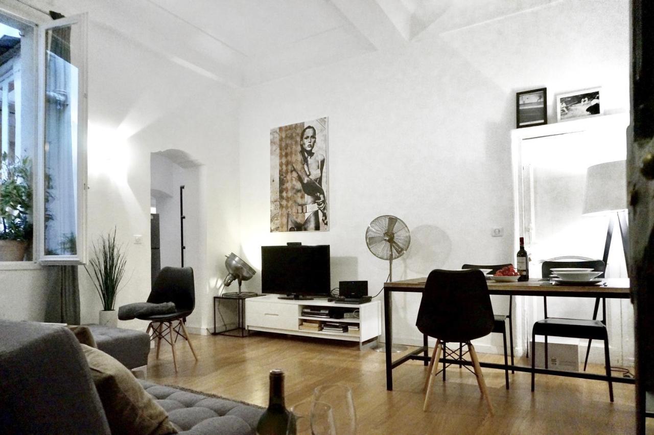 History-chic In Oldtown, Beach Nice