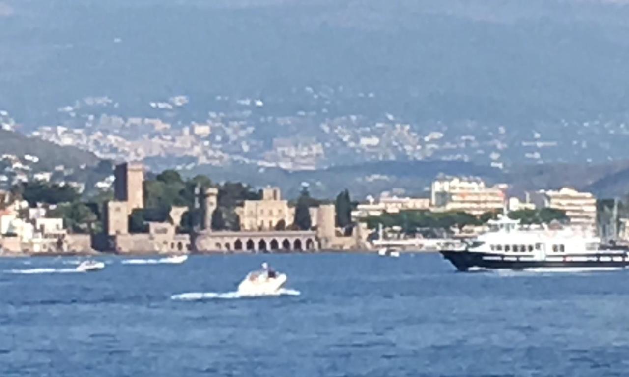 Apartment Airport 2km,beach 250m Wifi Optic Nice
