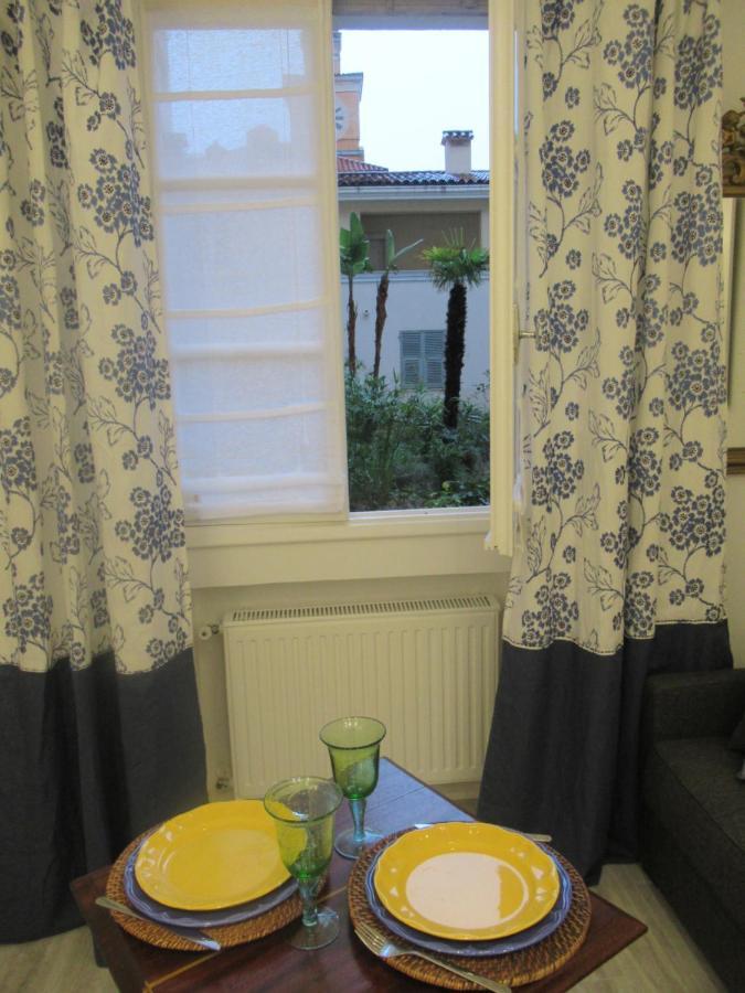 Le Ptit Nicois Sur Le Port Apartment *