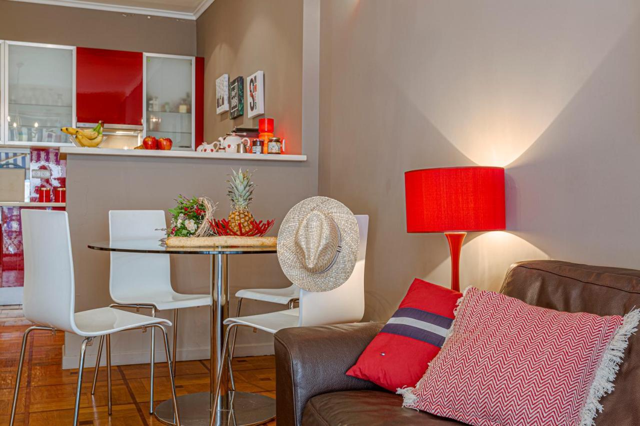 My Casa - Square Royal Apartment