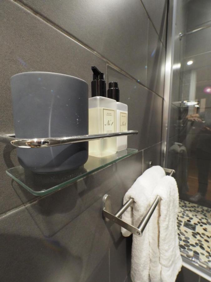 2 Bedroom Old Town Centre * Nice