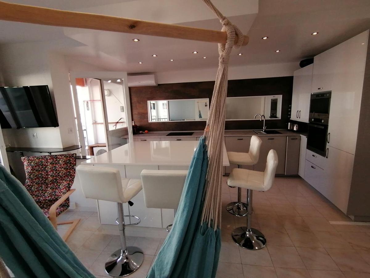 Terrasse Vue A 50 M Parking