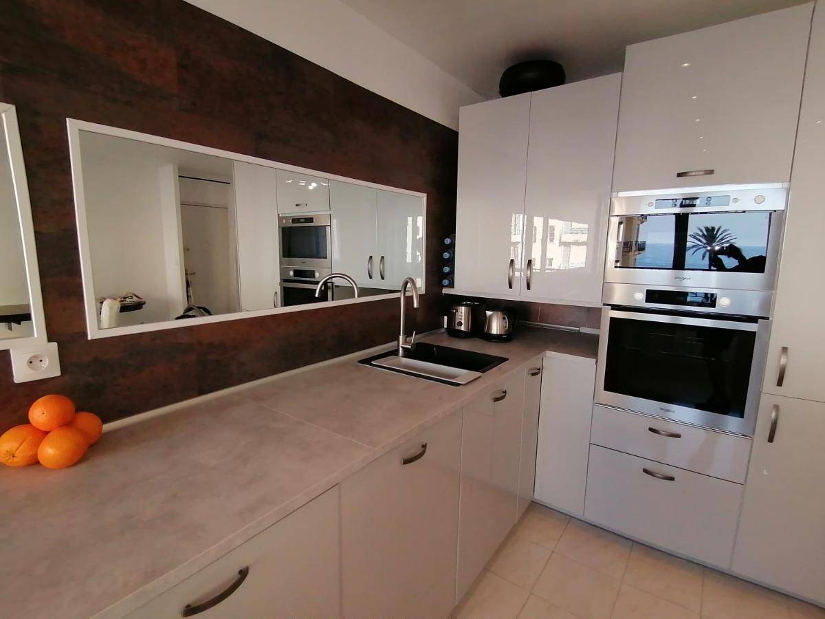 Terrasse Vue A 50 M Parking *