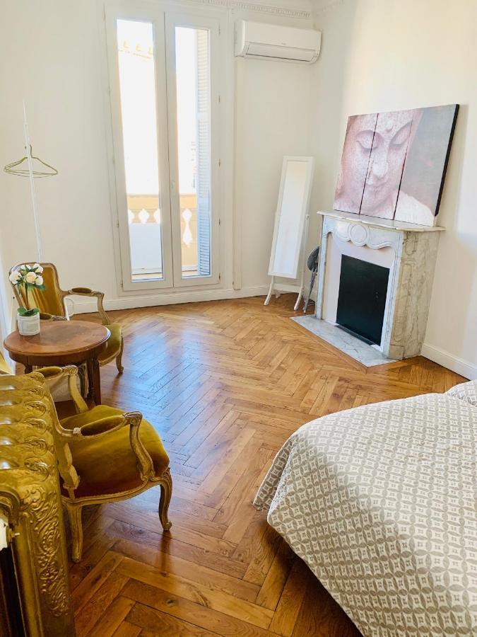 Apartment Le Charme Du Bourgeois Nice