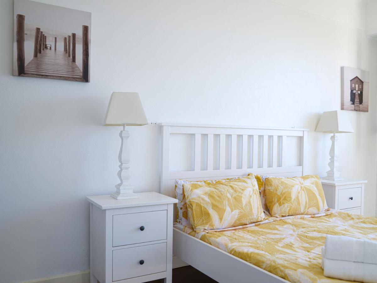 Bright With Sea View Apartamento