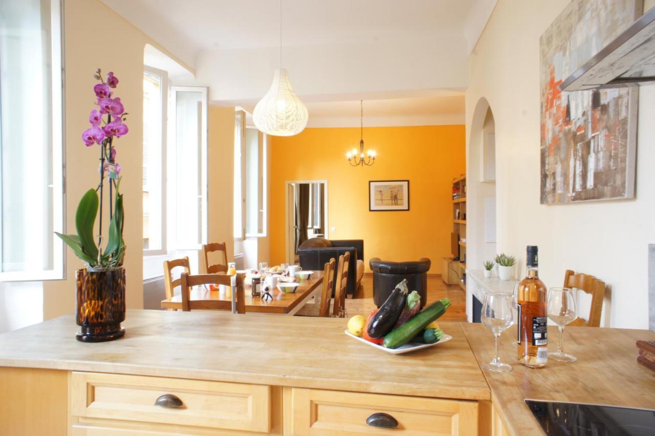 Apartment Ze Perfect Place - Spacieux - Cours Saleya - 2 Chb - 2 Sdb - Ac