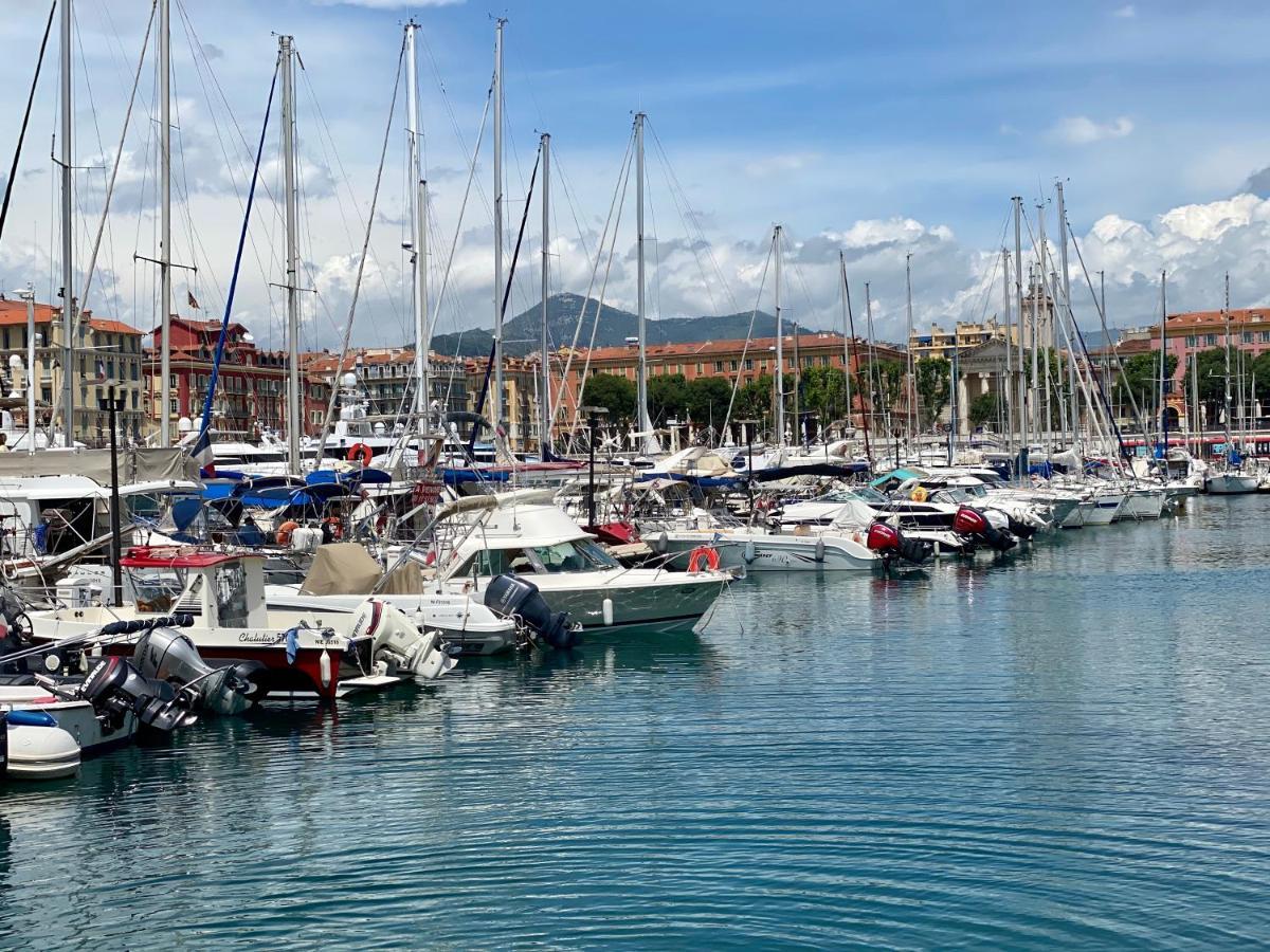 Cozy 2br Near The Port Of
