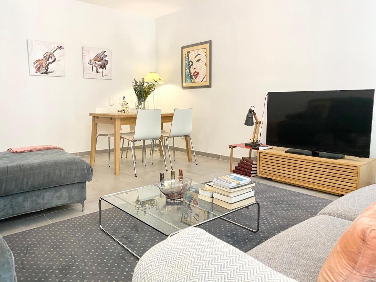 Apartment Cozy 2br Near The Port Of Nice
