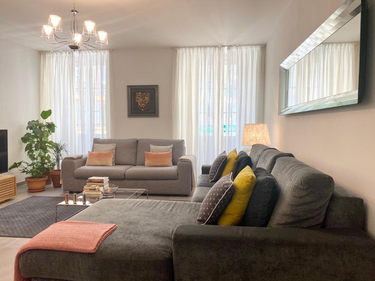 Cozy 2br Near The Port Of Apartment Nice