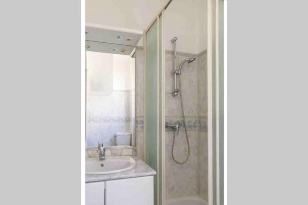 Le Mercedes Apartment *