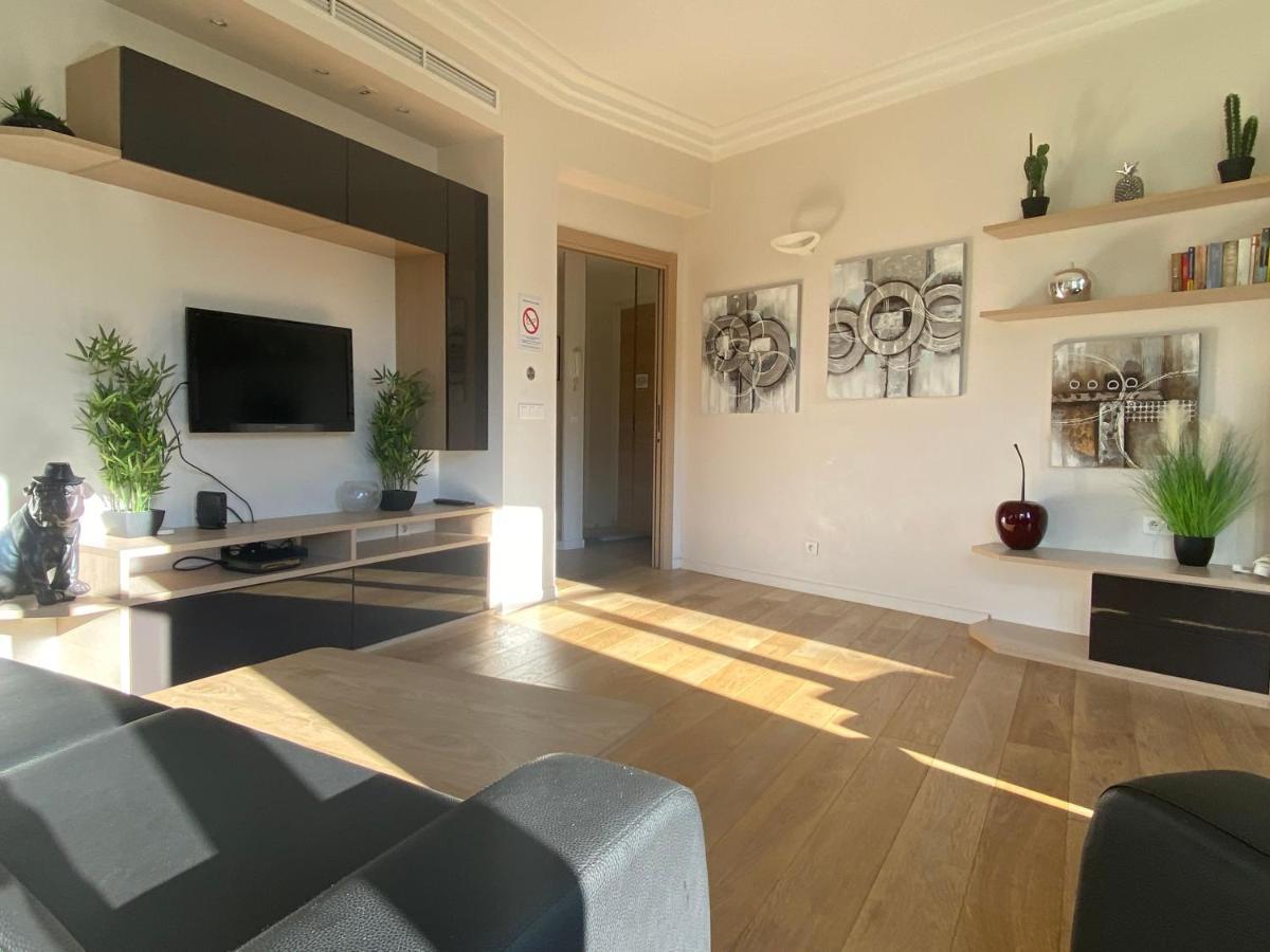 Apartment Victor Hugo - Modern And Sunny, Terrace, 2 Baths