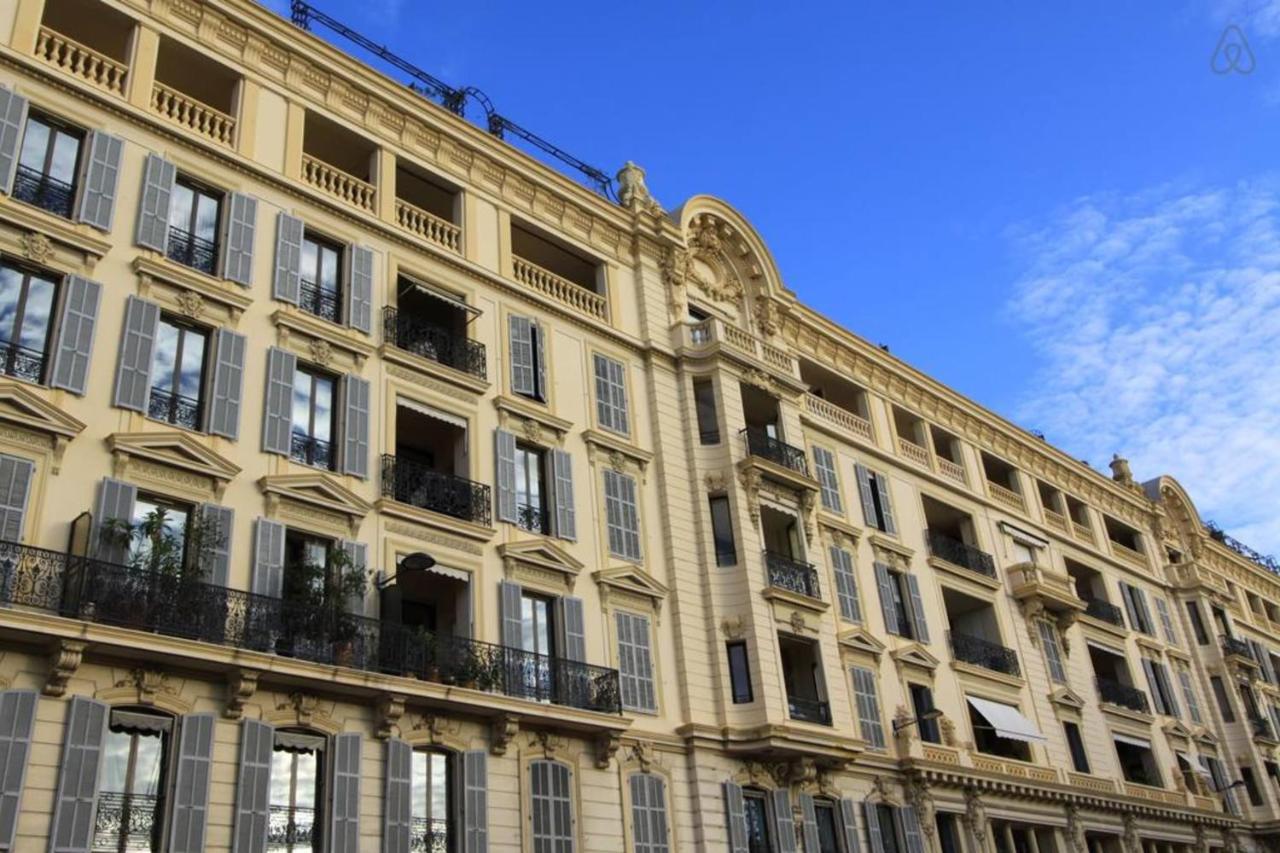 Grand H -f2, Face Vieux- Nice, Terrasse, Ascenseur, Climatisation, Terrace - Center Apartment