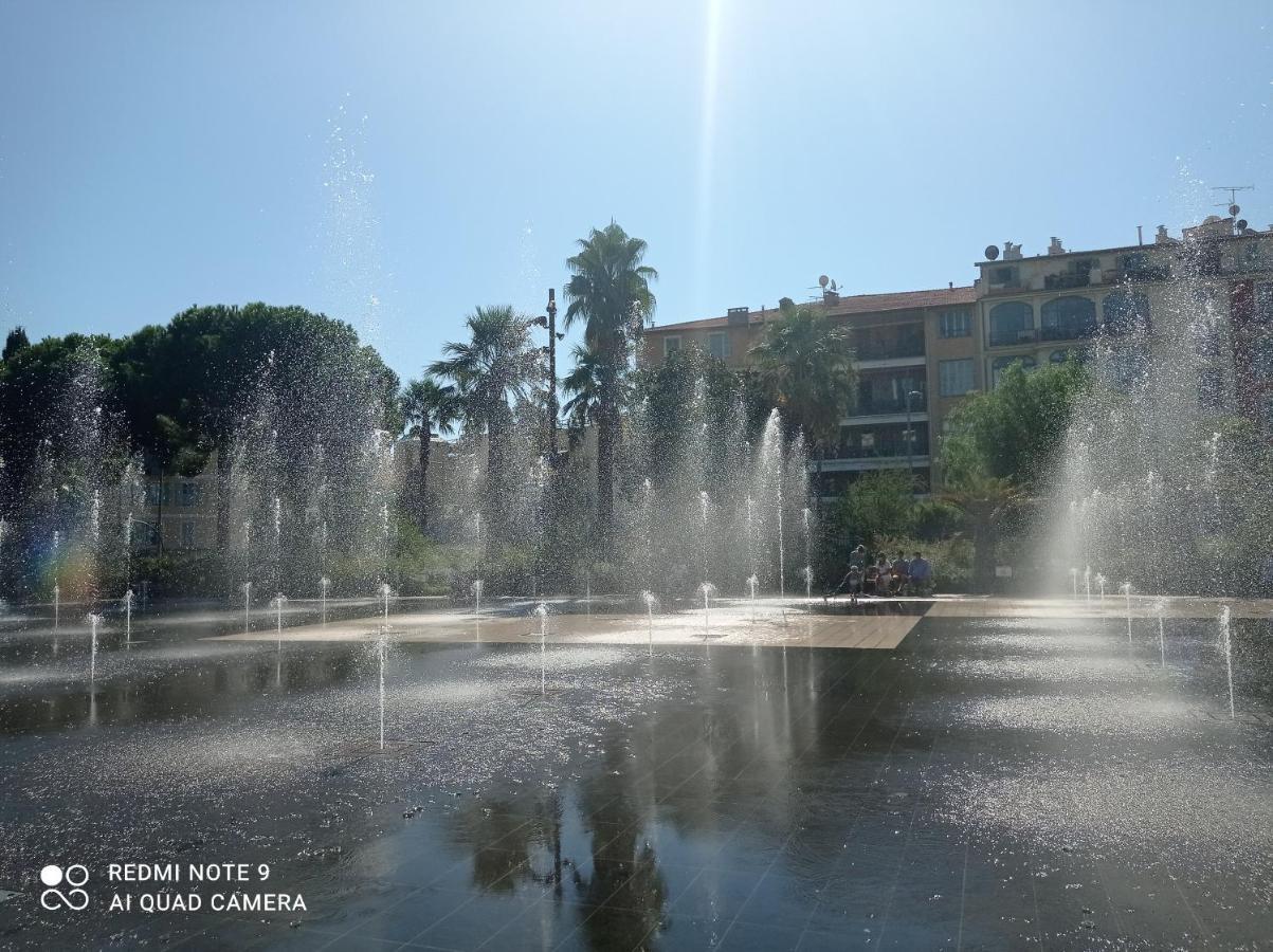 Apartment Studette En Plein Coeur Du Vieux Nice