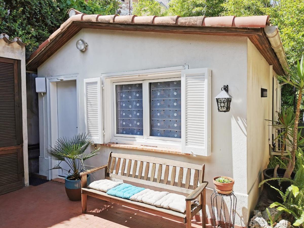 - Charming Little House With Terrace * Nice