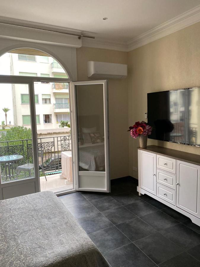 Cozy With A Sea View Apartment