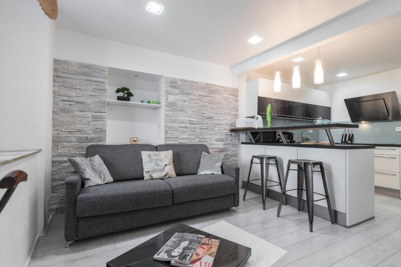 Apartment Amazing 3 Bdrs And Garden Place Du Pin Parking ! Nice