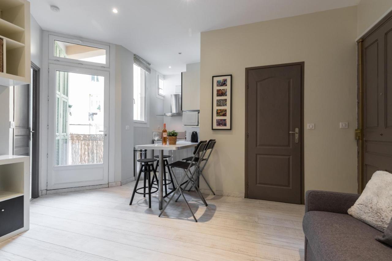 1 Bedroom Flat In Harbor Nice