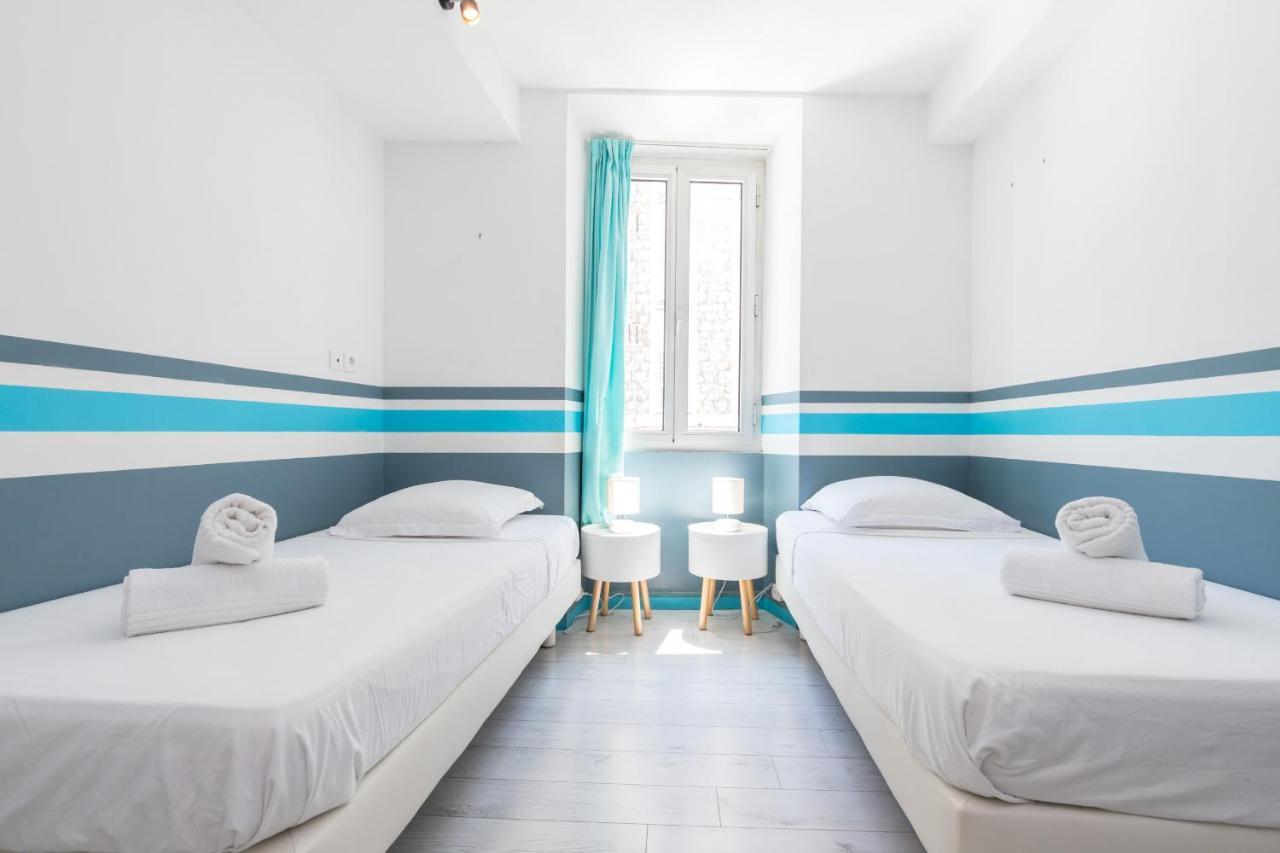 Apartment Amazing 3 Bdrs And Garden Place Du Pin Parking ! Nice