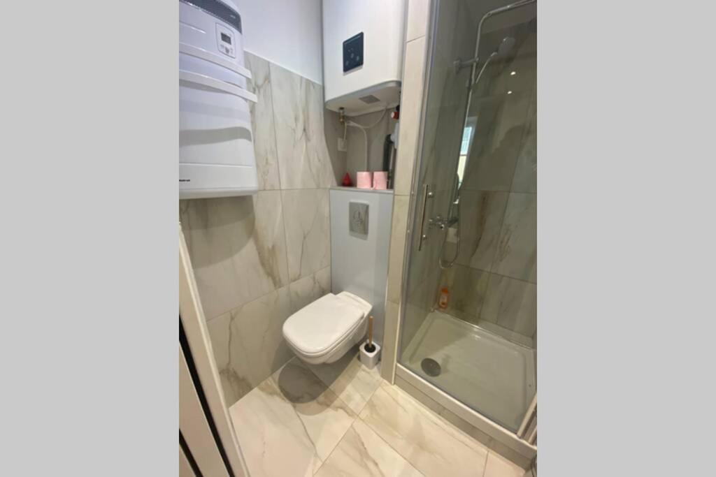 Studette Entierement Renovee Proche Gare - Liberation 2 * Nice