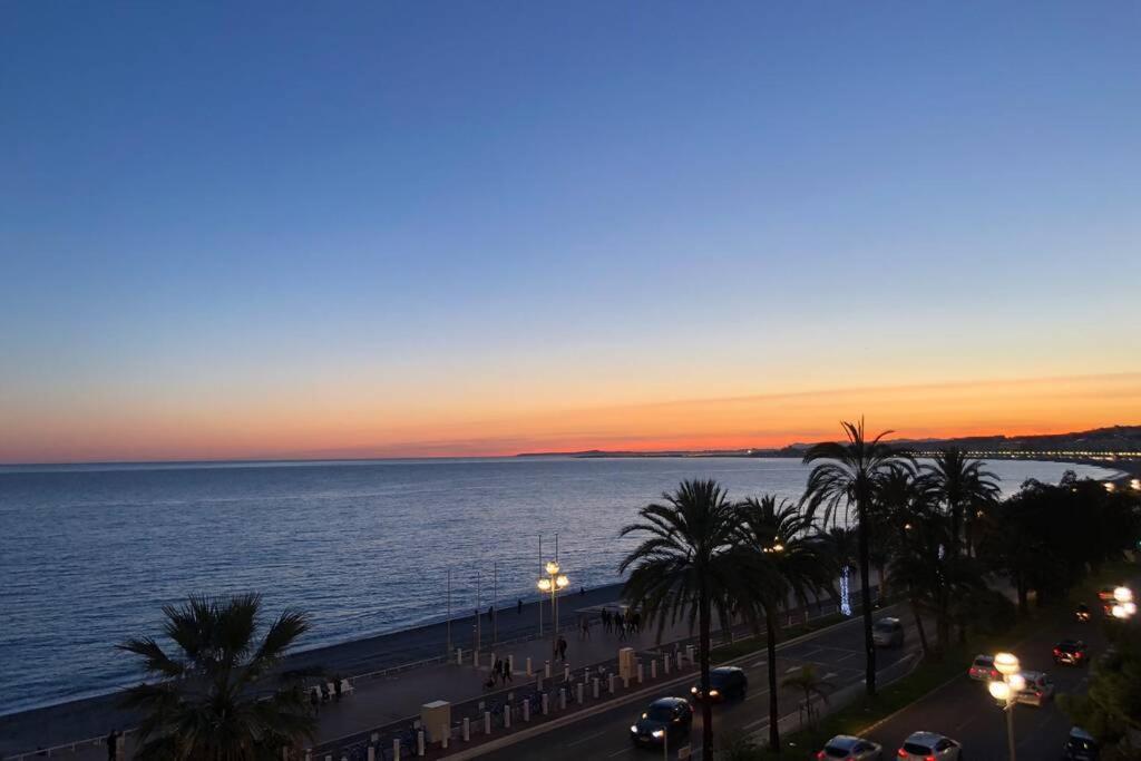 Promenade Des Amazing Sea View 140m2 3br