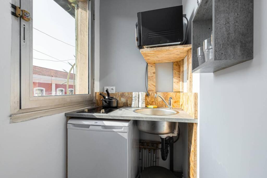 Apartamento Studio Avec Balcon Proche Vieux - Tram A 10m *
