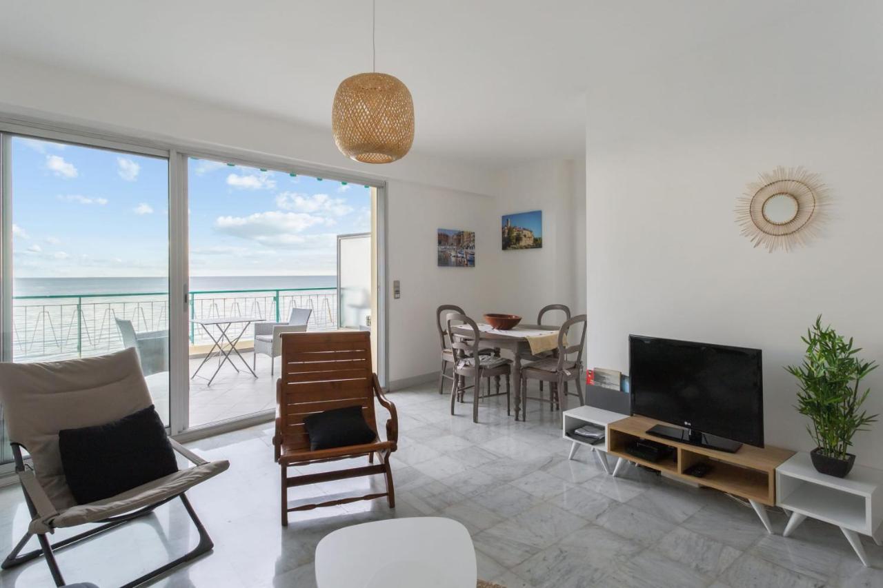 Apartment 1br With Terrace In Front Of The Sea 1 Min To Beach - Welkeys