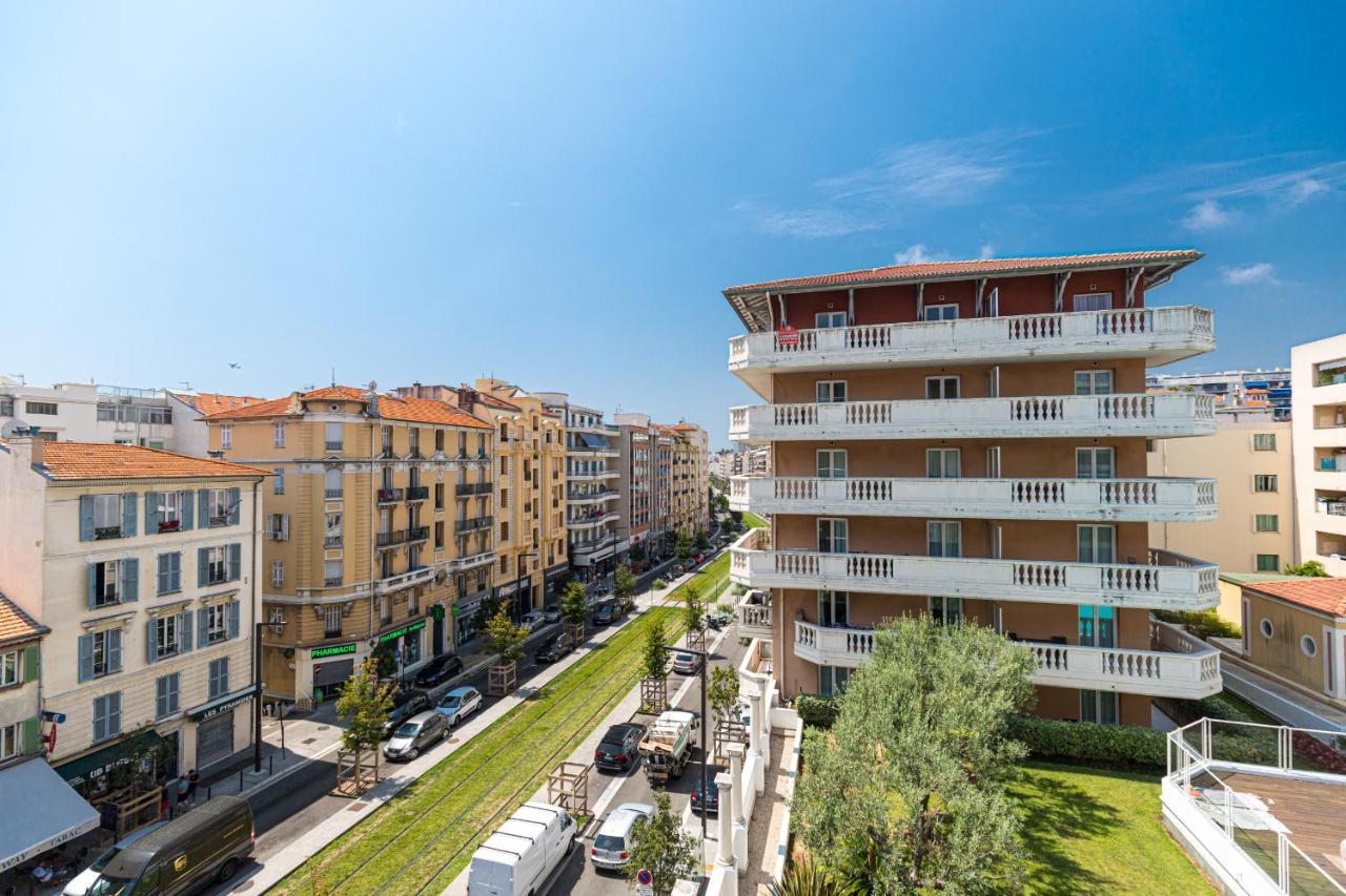 Apartment Swimming Pool & Ac 1 Bedroom *