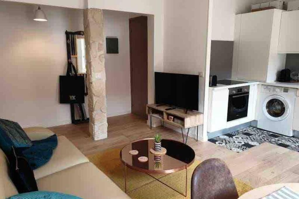 Apartment Tout Confort Au Calme Quartier Place Du Pin