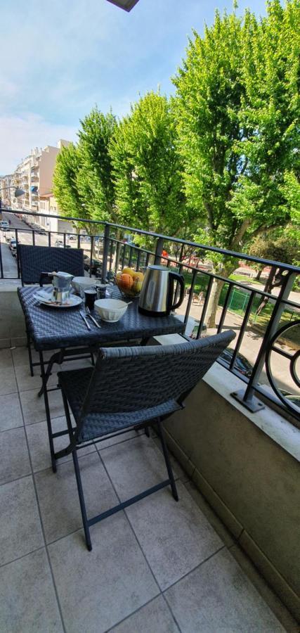 Medicis Charmant Studio Climatise Port Riquier Acropolis Appartement *