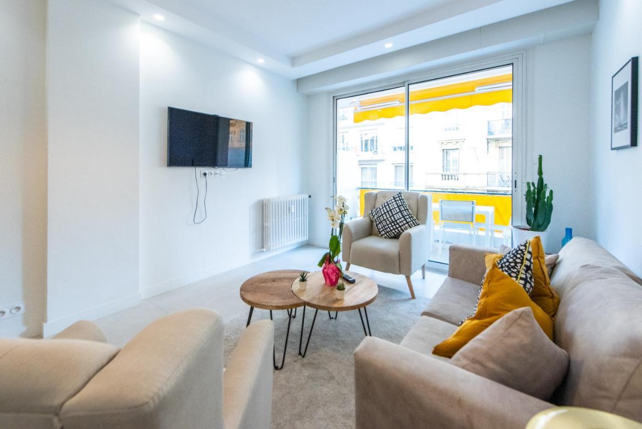 Gibraltar Apartment *