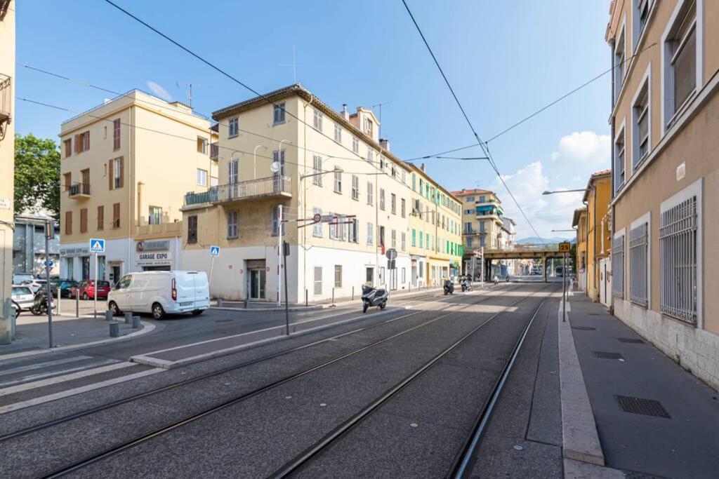 Studio Near Old - Atypical - Tram At 10 M Apartment Nice