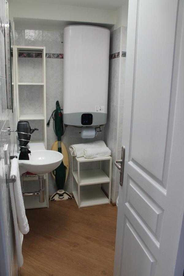 Apartment A Deux Pas