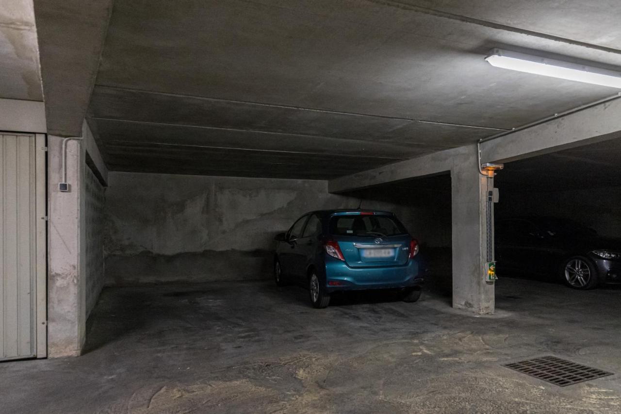 Comfortable 1 Bdr Downtown - Ac & Parking Apartment *