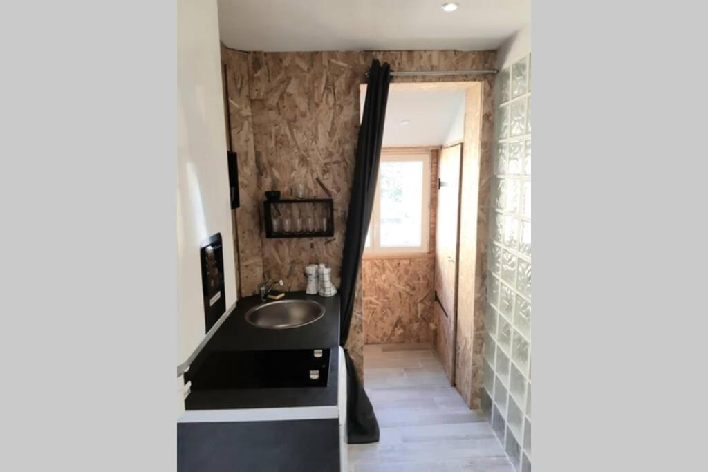 Apartment Studio Near Old - Atypical - Tram At 10 M *