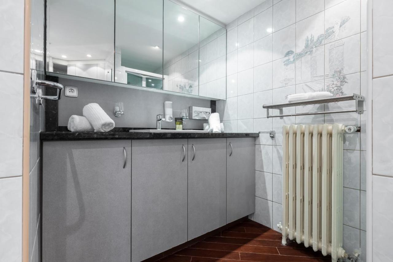 Apartment Jean Medecin Avenue - Classy And Cosy 3 Bdrs Downtown & Parking