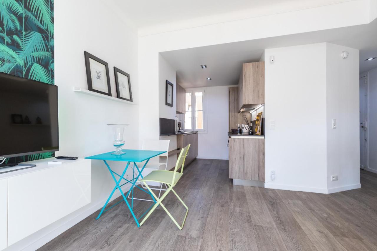 Cosy 1 Bdr Near Garibaldi Square - Floor & Ac