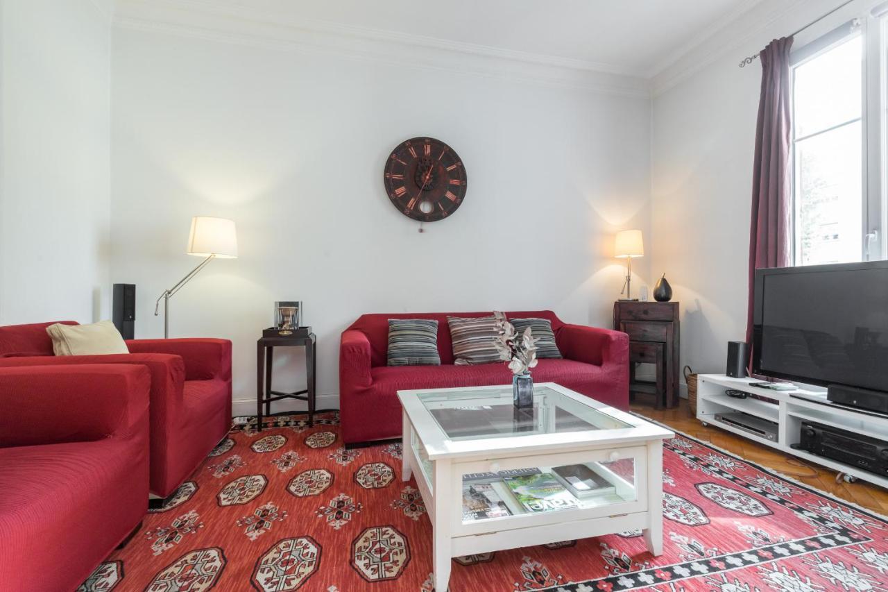 2 Bdr 105m2 Classy Near Garibaldi Tram With Garage Apartment