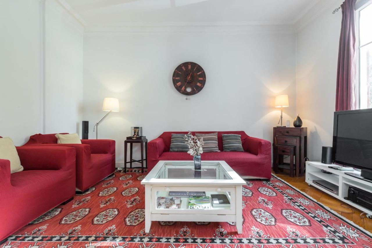 2 Bdr 105m2 Classy Near Garibaldi Tram With Garage Apartment