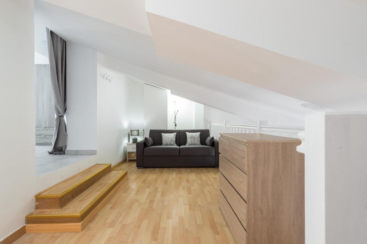 Massena Square - 1 Bdr Duplex With Ac Apartment Nice