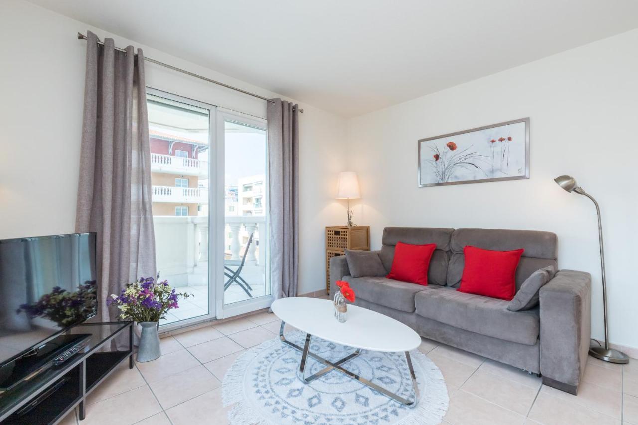Swimming Pool & Ac 1 Bedroom *
