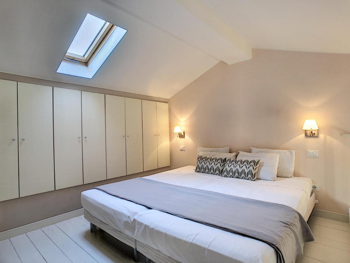 Nestor&jeeves - Le Duplex - - Very Close Sea Nice