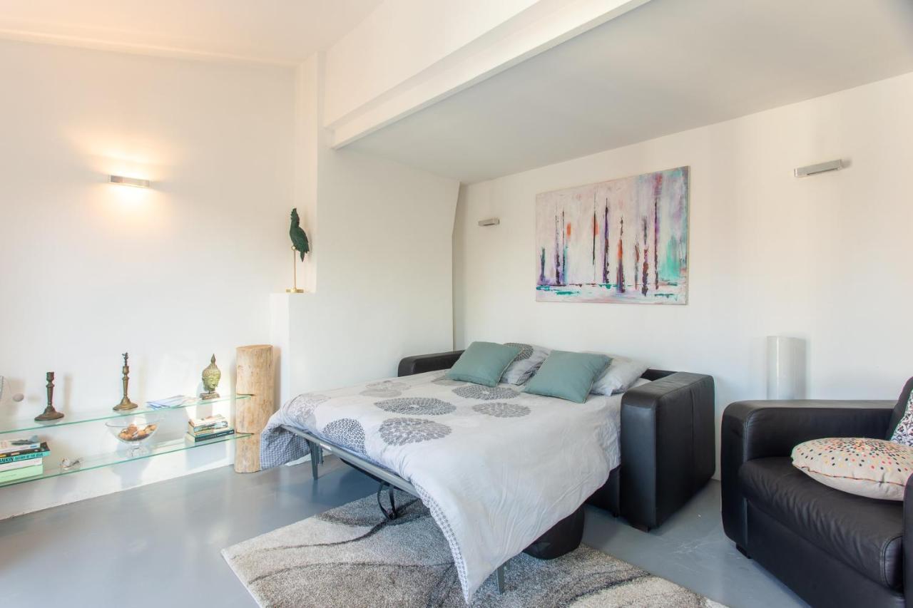 Ross 5- F2, Lumineux, Balcon, Loft, Clim, Vieux-nice Nice
