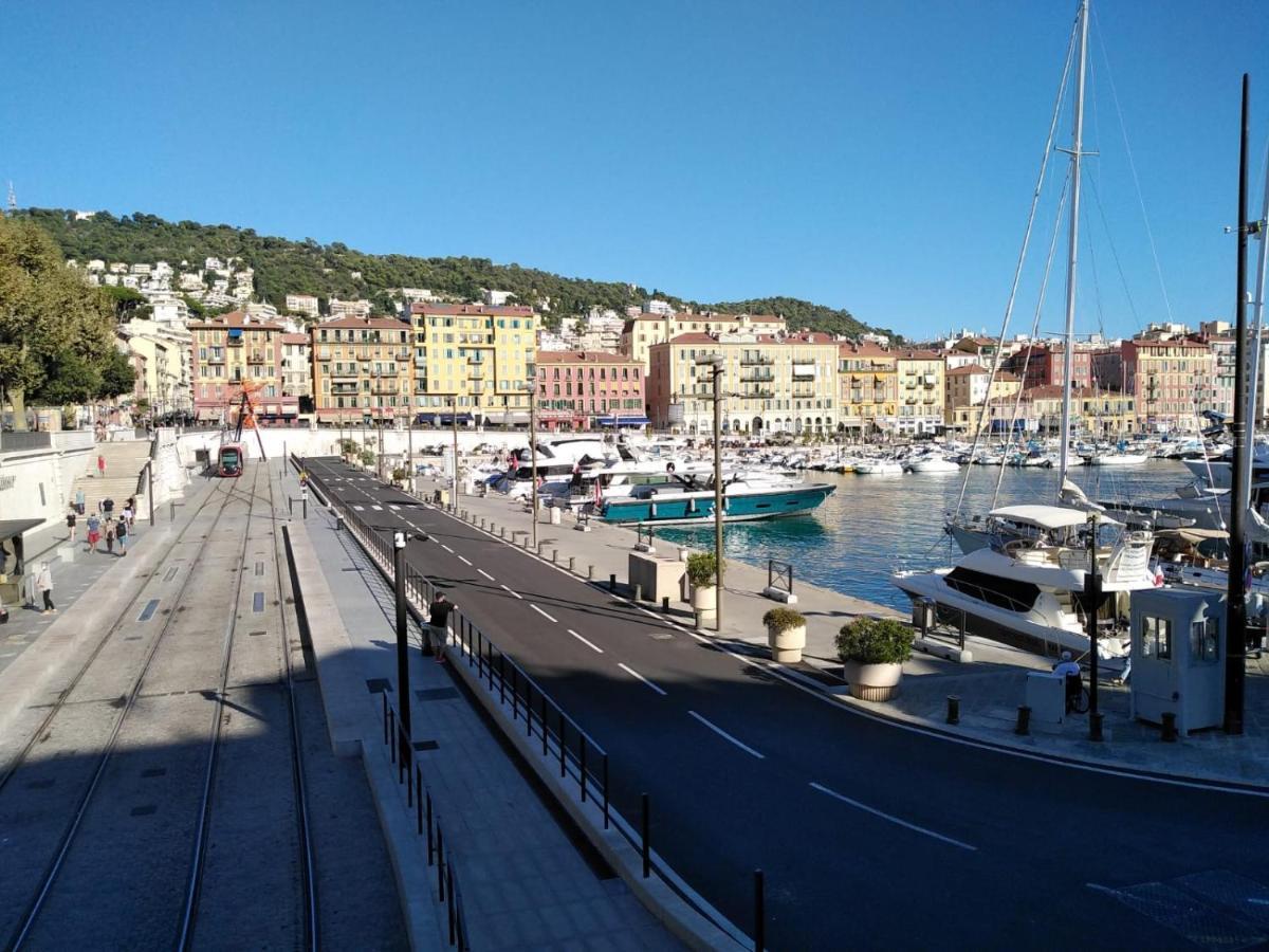 Apartment Au Coeur De *