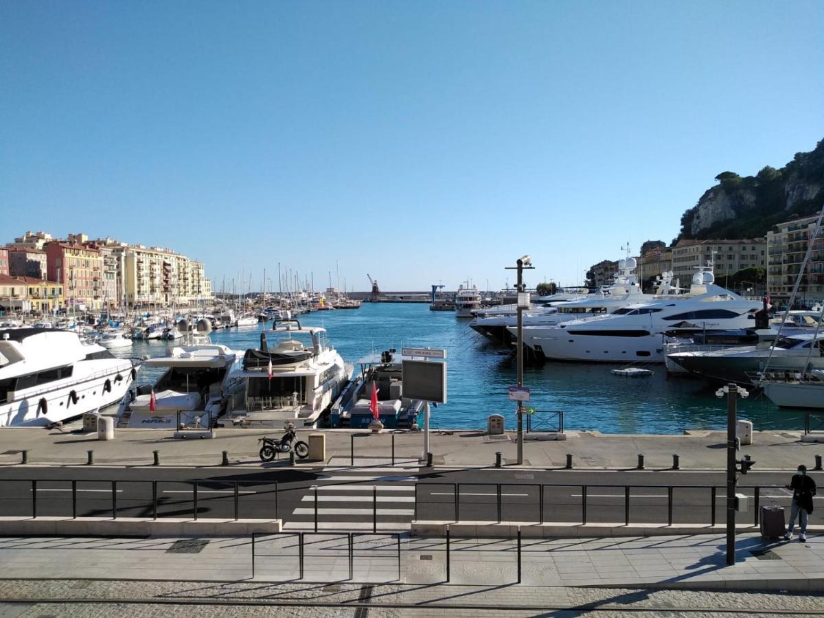 Au Coeur De Apartment