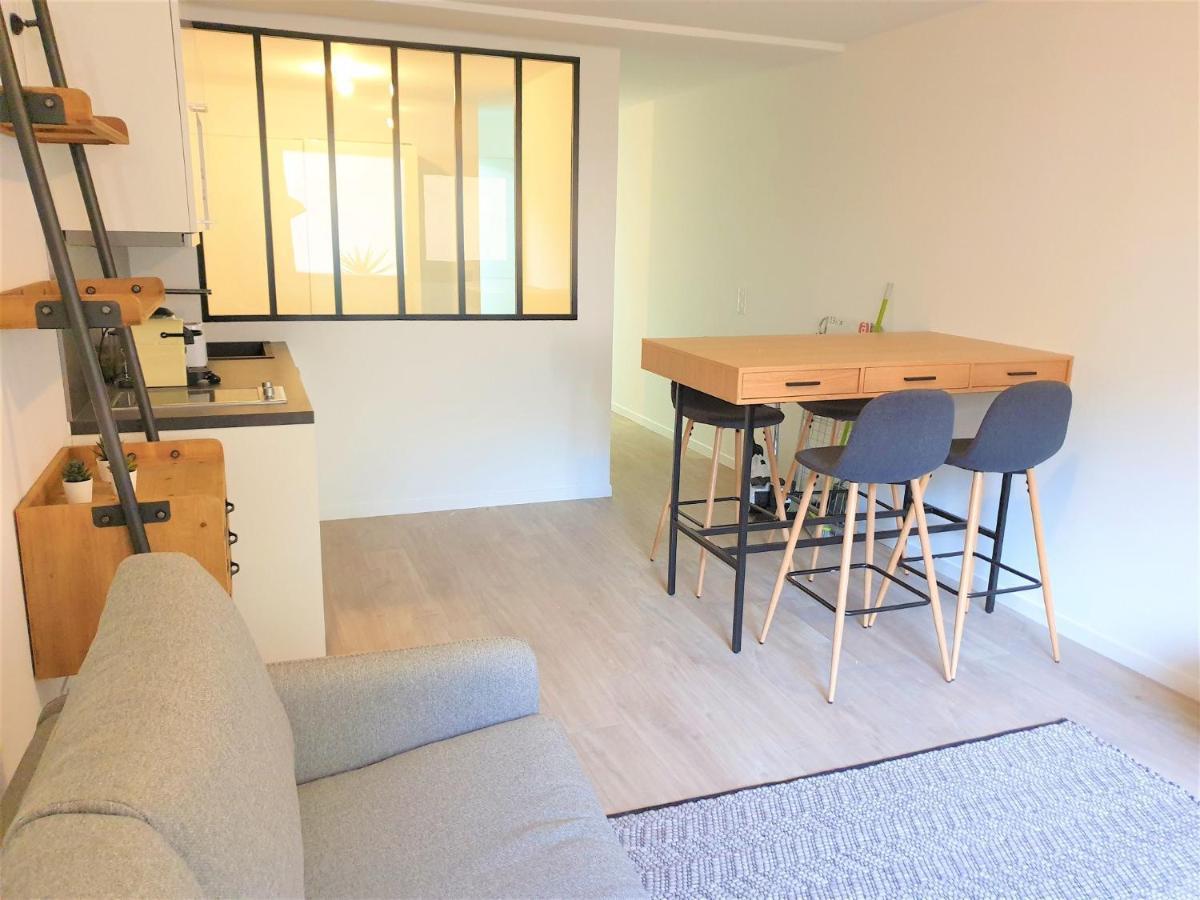 Dana Centre Mer 11 Apartment