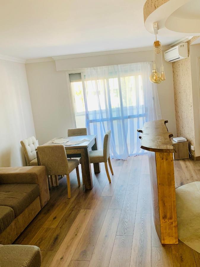 Superbe 2 Pieces A 50 M De La Promenade Des Apartamento *